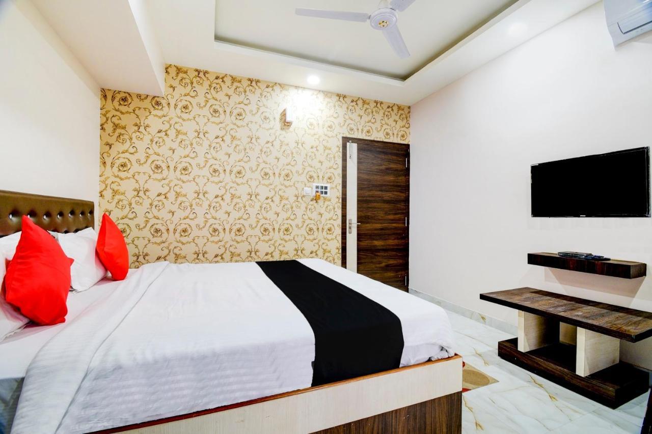 Collection O 73981 Imperial Inn Guwahati Luaran gambar